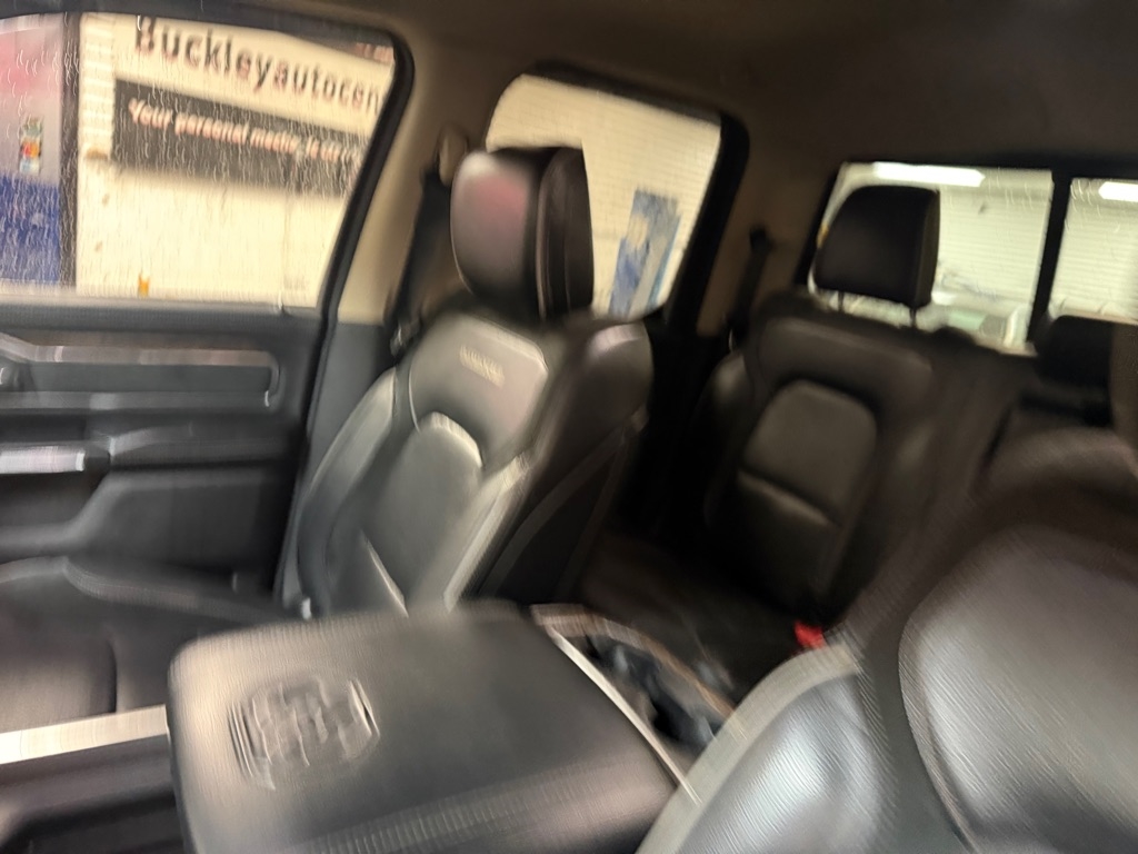 RAM 1500 Laramie Quad Cab 4WD 2019