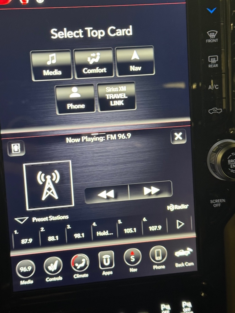 RAM 1500 Laramie Quad Cab 4WD 2019