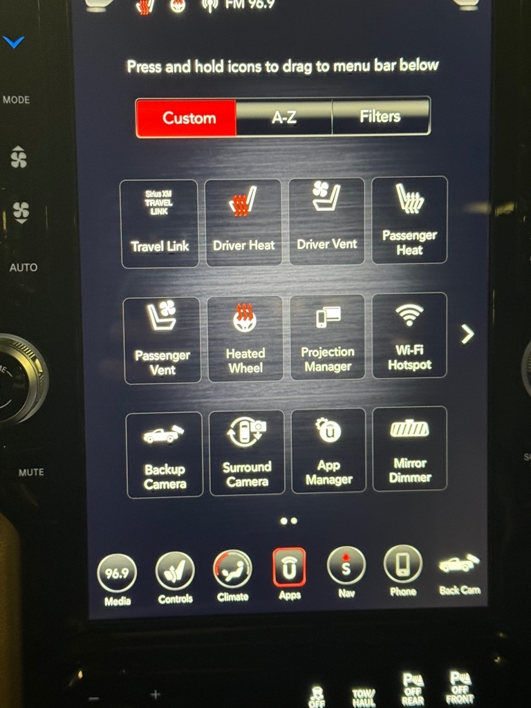 RAM 1500 Laramie Quad Cab 4WD 2019