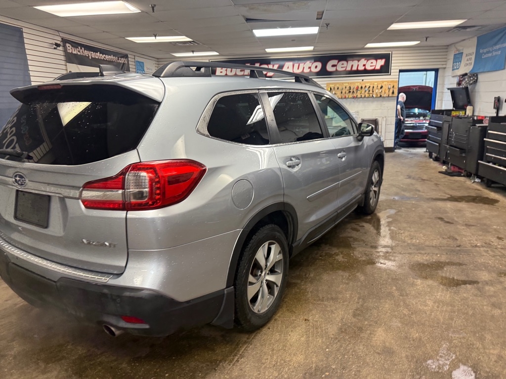 Subaru Ascent Premium 8-Passenger 2019