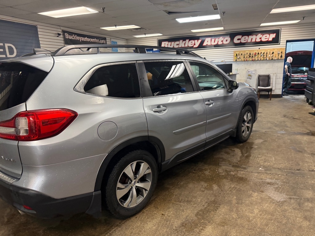 Subaru Ascent Premium 8-Passenger 2019