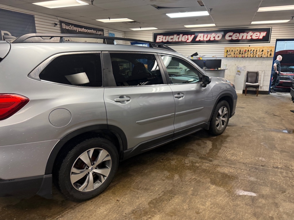 Subaru Ascent Premium 8-Passenger 2019