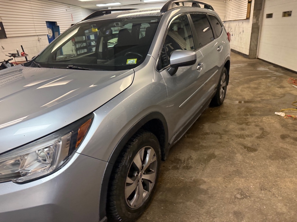 Subaru Ascent Premium 8-Passenger 2019