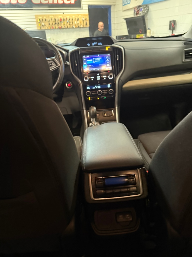 Subaru Ascent Premium 8-Passenger 2019