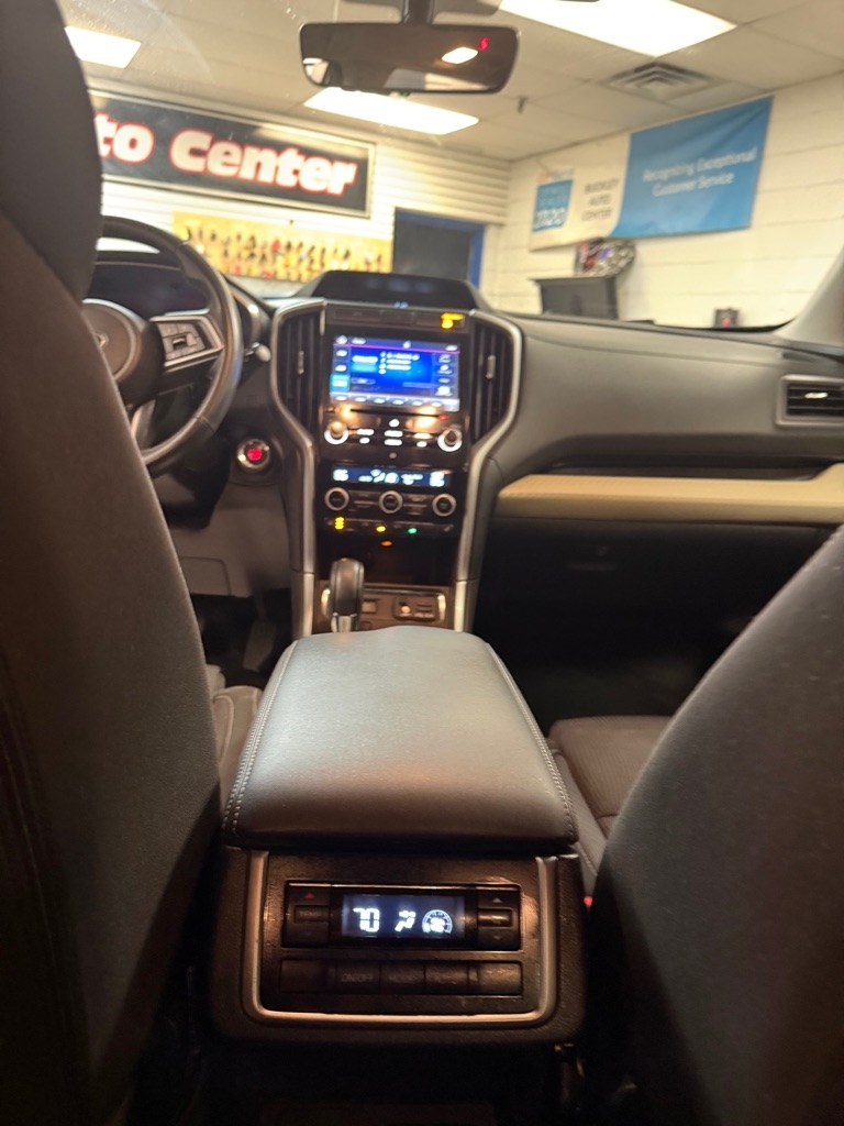 Subaru Ascent Premium 8-Passenger 2019