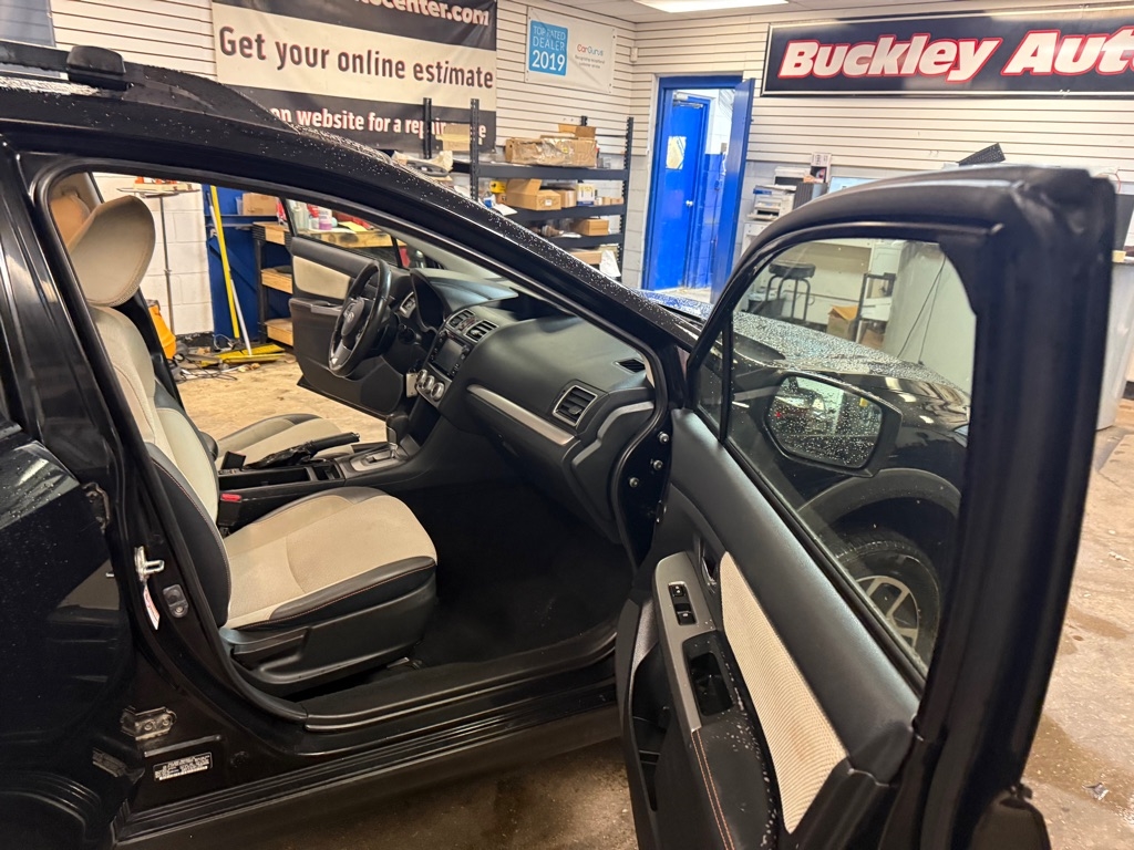 Subaru Crosstrek 2.0i Premium CVT 2016