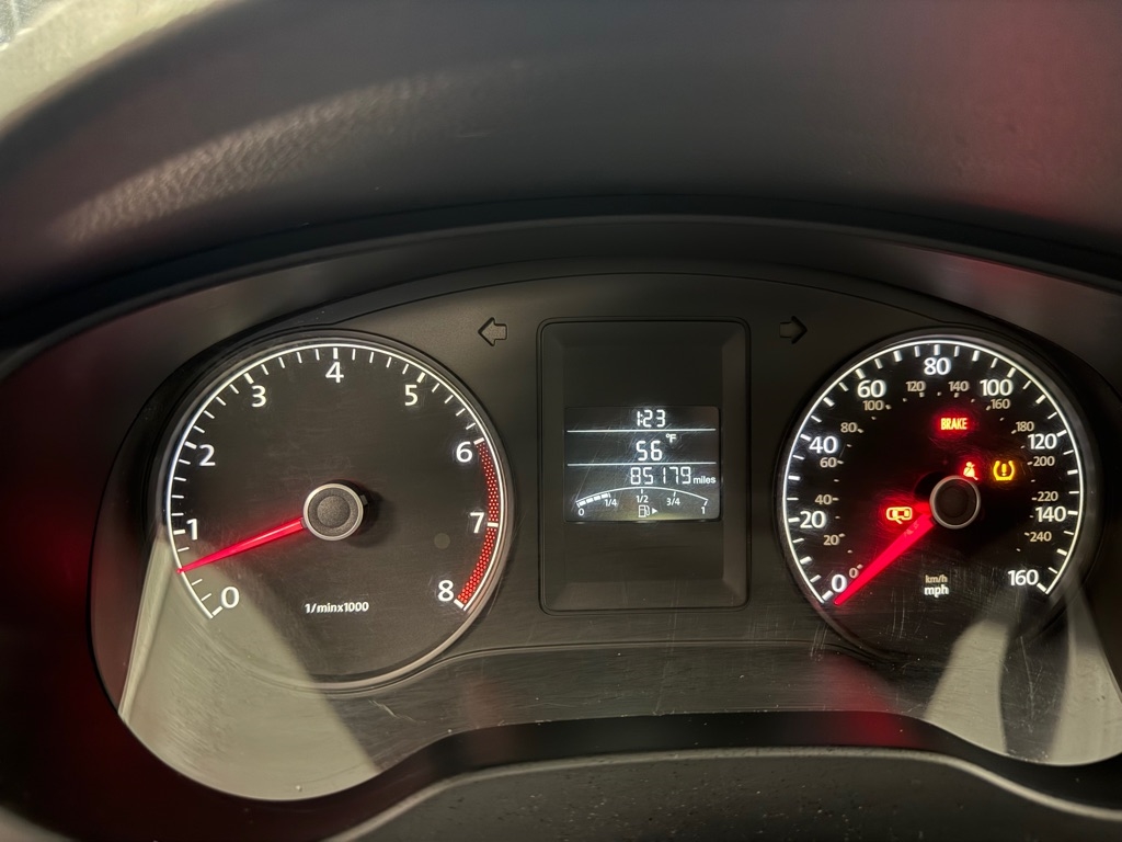 Volkswagen Jetta SE PZEV 2011