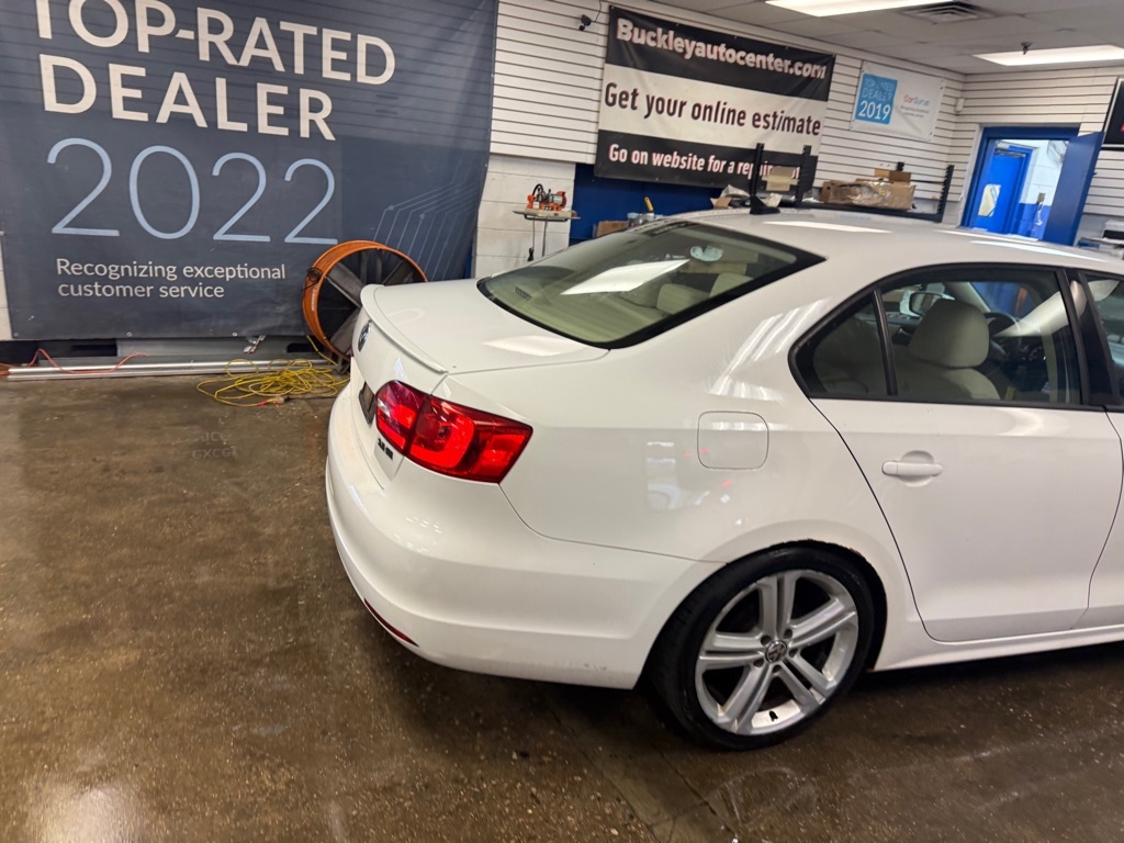 Volkswagen Jetta SE PZEV 2011