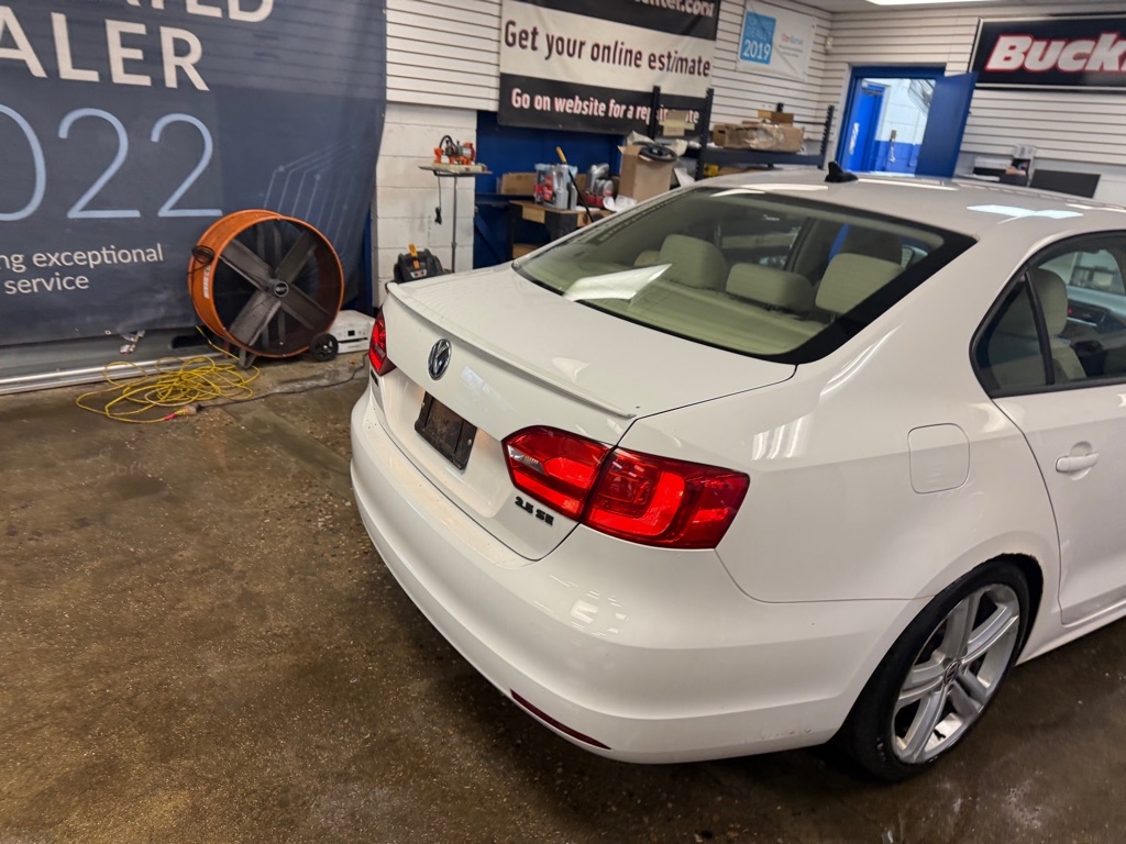 Volkswagen Jetta SE PZEV 2011