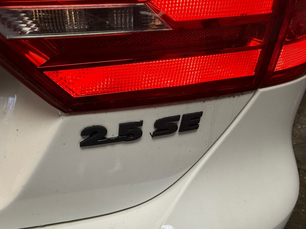 Volkswagen Jetta SE PZEV 2011