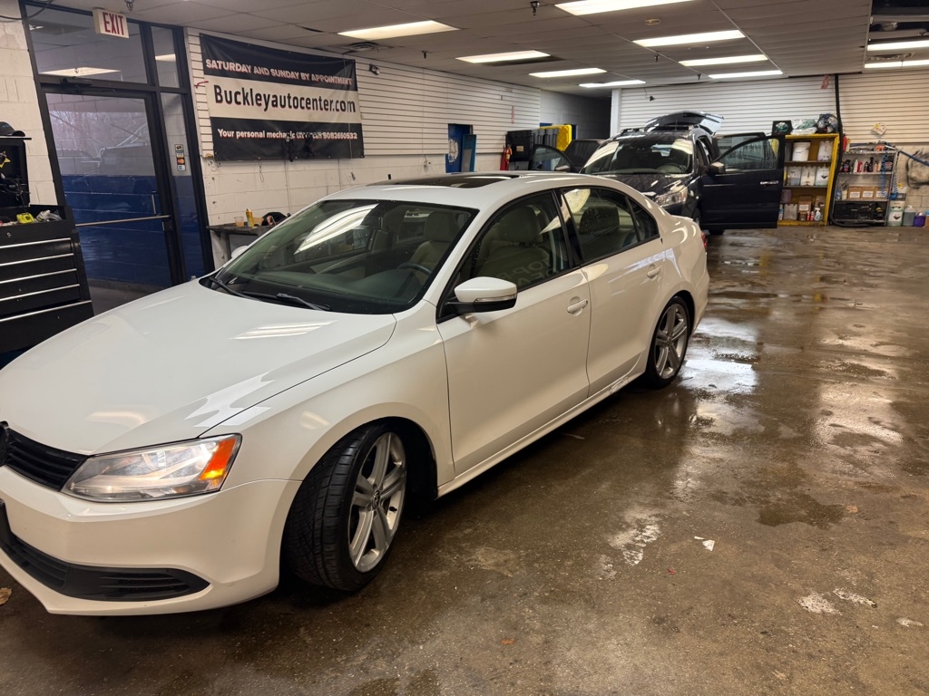 Volkswagen Jetta SE PZEV 2011