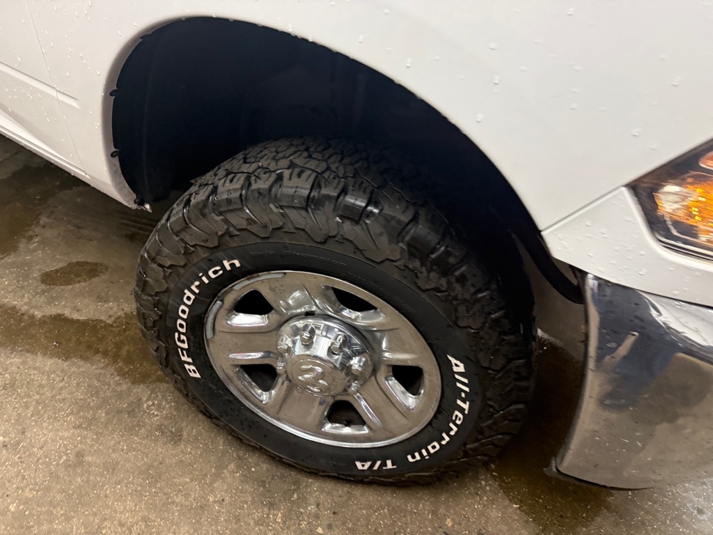 RAM 3500 Tradesman Crew Cab 4WD 2017