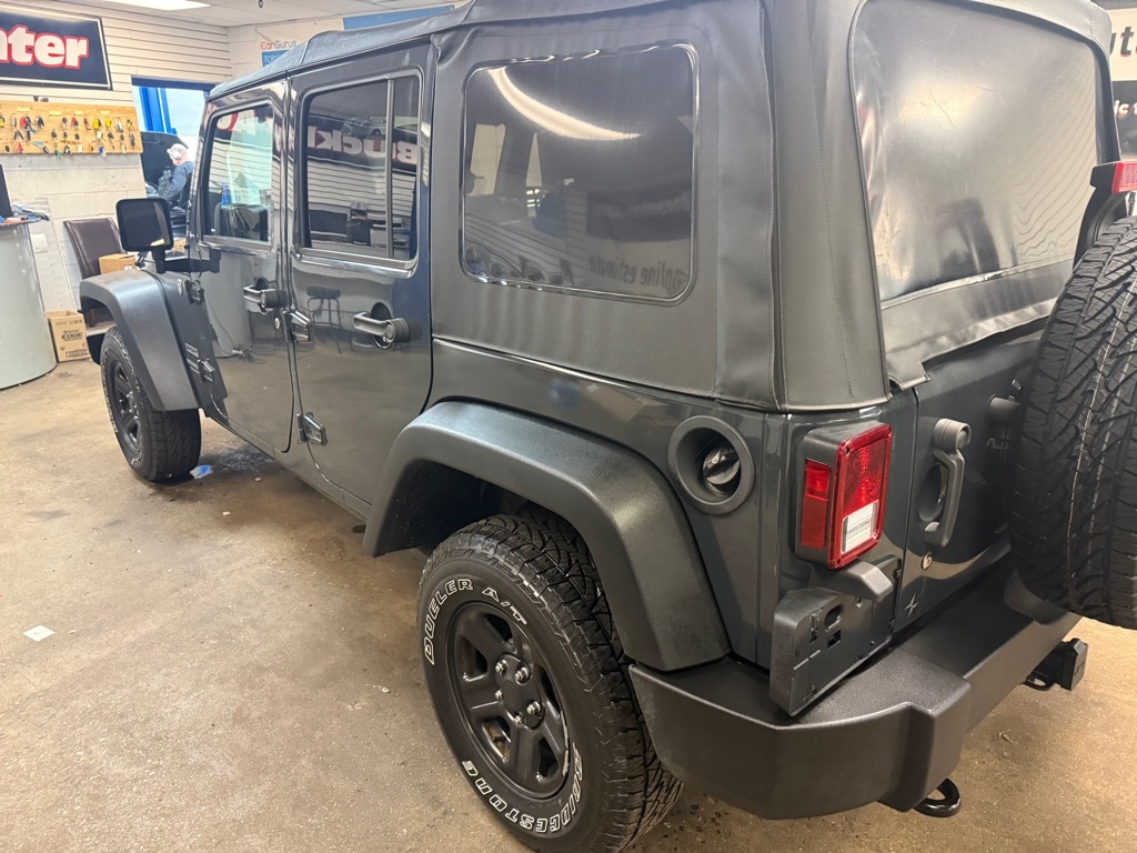 Jeep Wrangler Unlimited Sport 4WD 2017