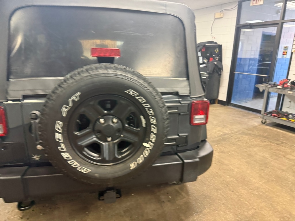 Jeep Wrangler Unlimited Sport 4WD 2017