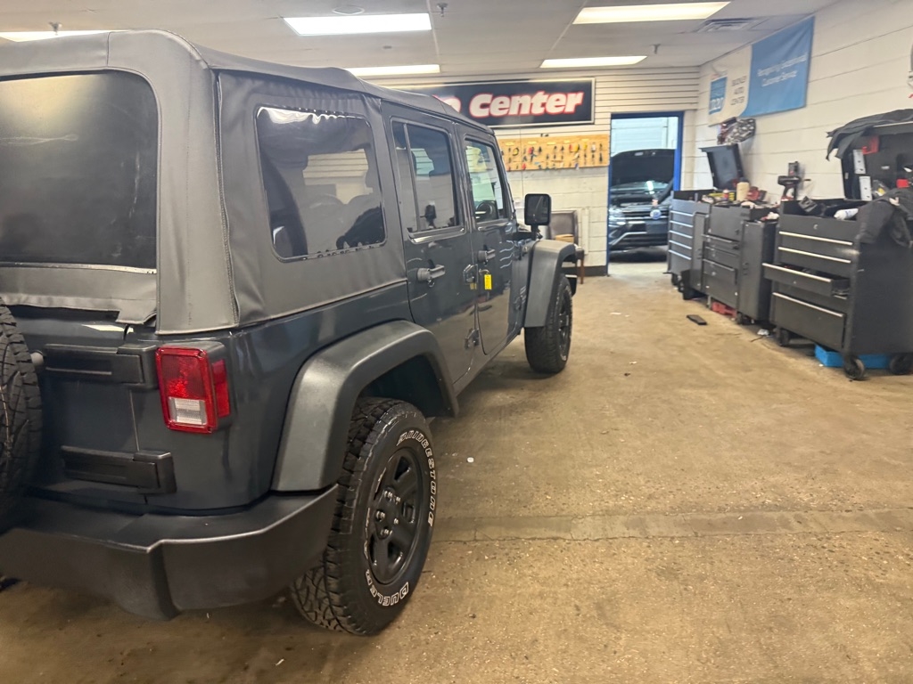 Jeep Wrangler Unlimited Sport 4WD 2017