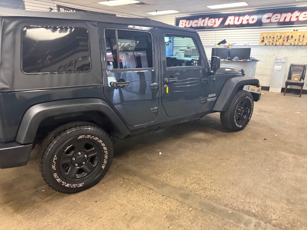 Jeep Wrangler Unlimited Sport 4WD 2017
