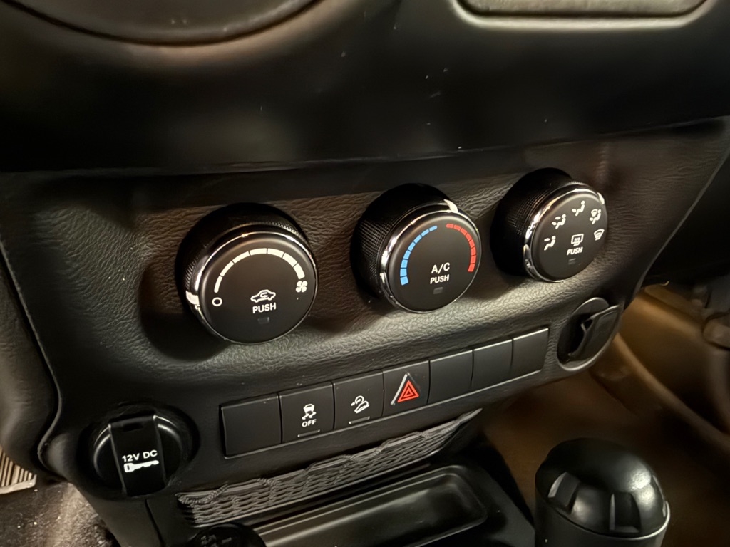 Jeep Wrangler Unlimited Sport 4WD 2017