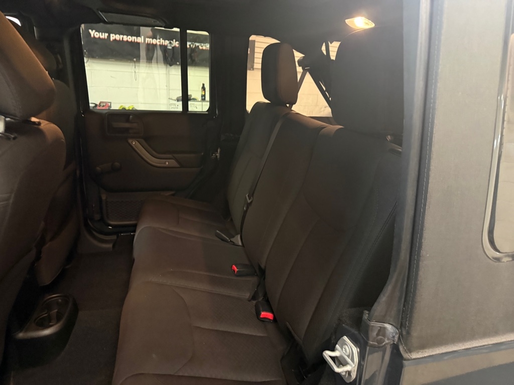 Jeep Wrangler Unlimited Sport 4WD 2017