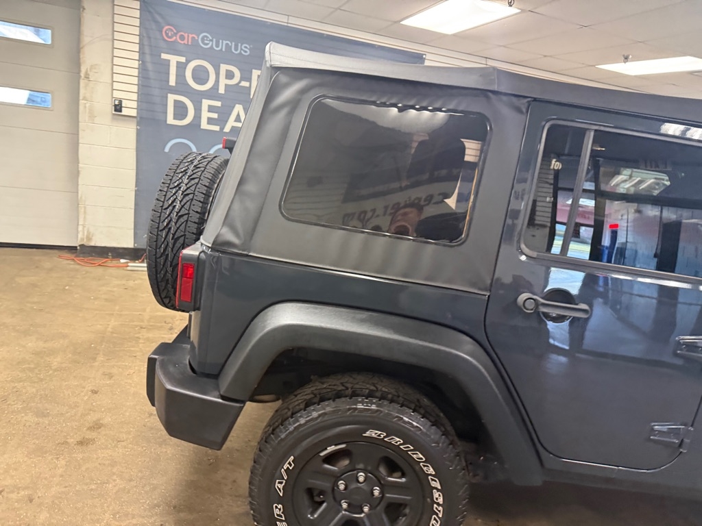 Jeep Wrangler Unlimited Sport 4WD 2017