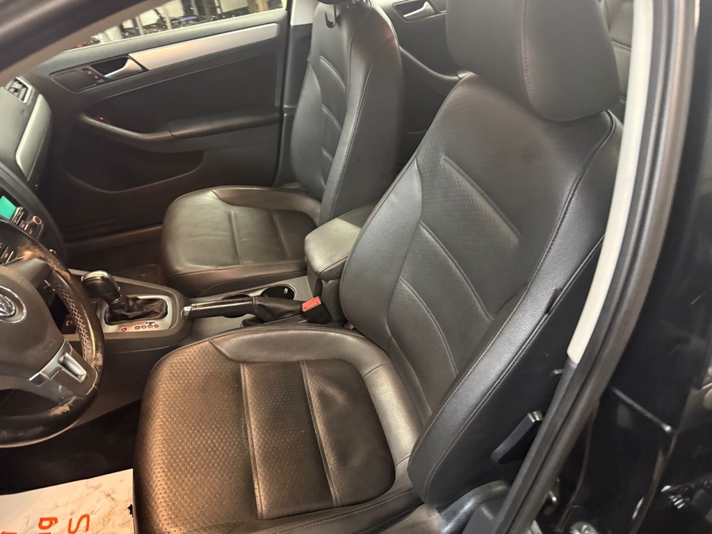 Volkswagen Jetta SE 2013