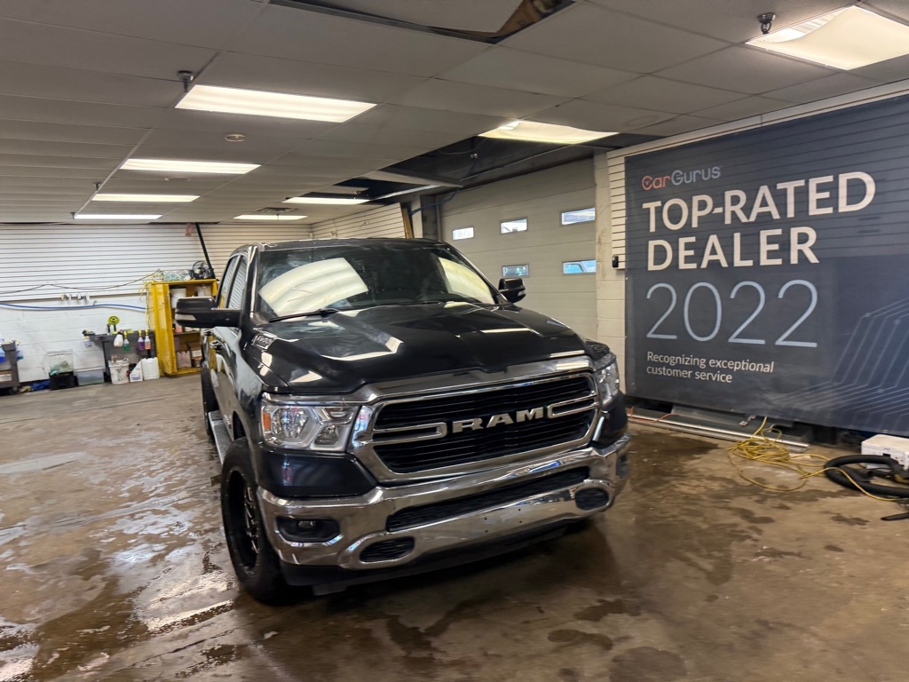RAM 1500 Big Horn Crew Cab SWB 4WD 2019