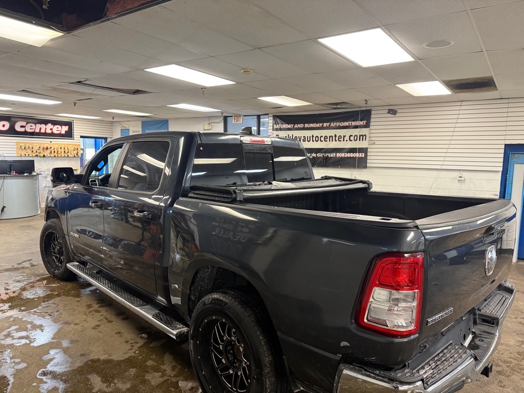 RAM 1500 Big Horn Crew Cab SWB 4WD 2019