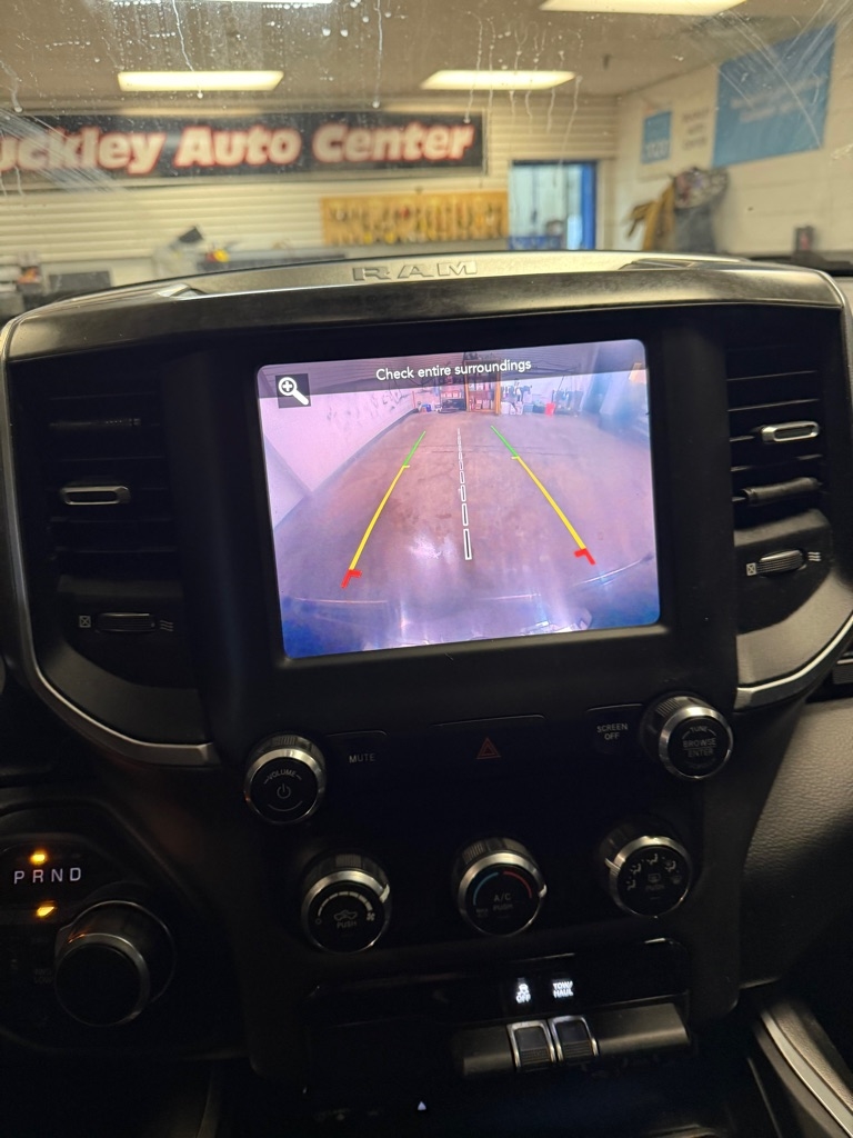 RAM 1500 Big Horn Crew Cab SWB 4WD 2019