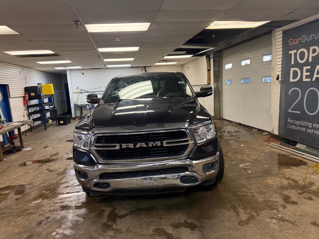 RAM 1500 Big Horn Crew Cab SWB 4WD 2019