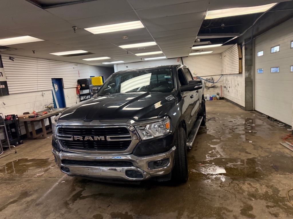 RAM 1500 Big Horn Crew Cab SWB 4WD 2019