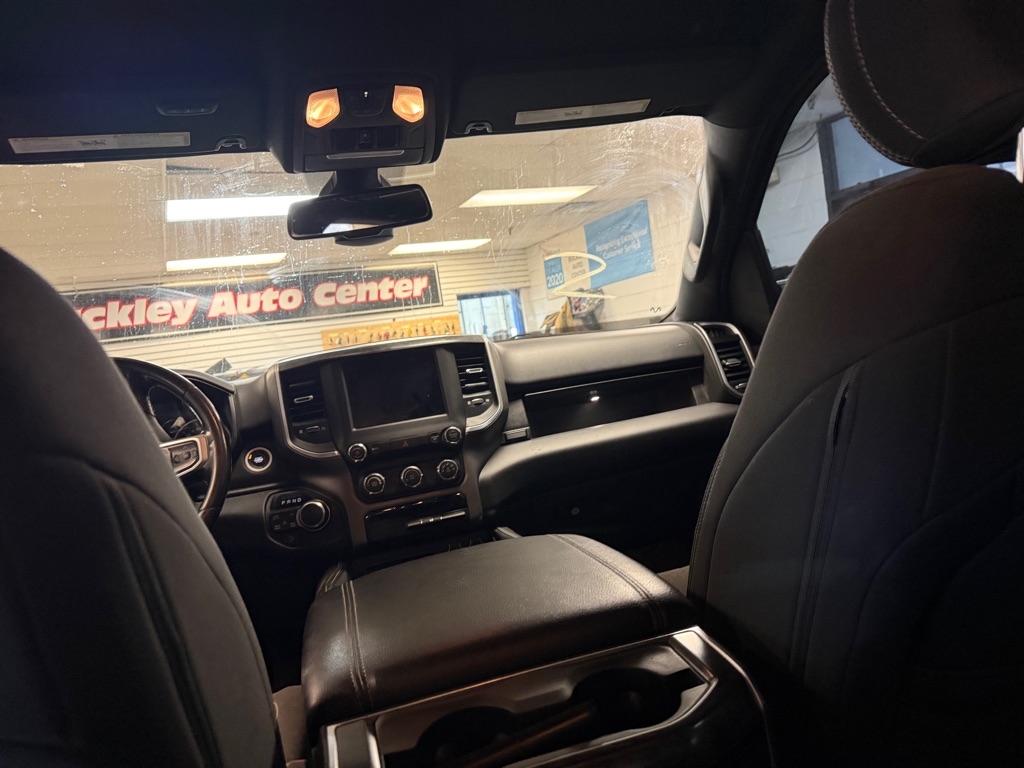 RAM 1500 Big Horn Crew Cab SWB 4WD 2019