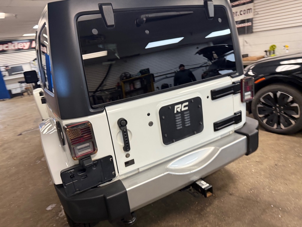 Jeep Wrangler JK Unlimited Sahara 4WD 2018