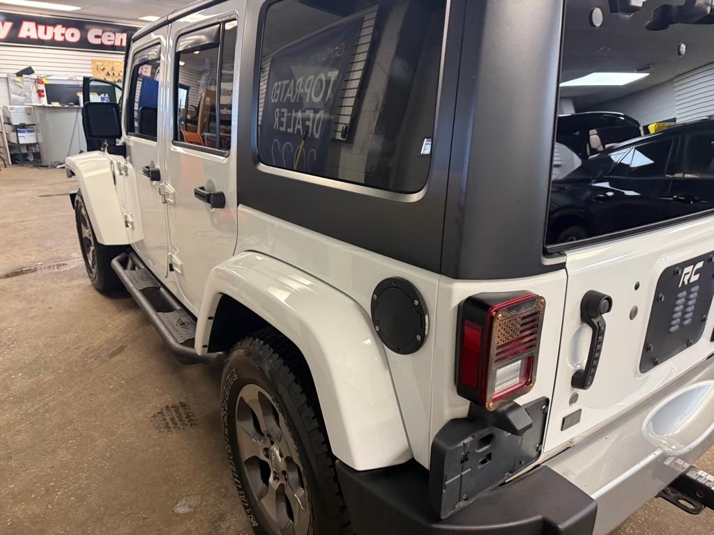 2018 Jeep Wrangler JK Unlimited Sahara - Photo 6