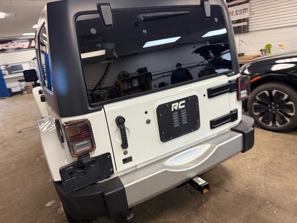 2018 Jeep Wrangler JK Unlimited Sahara - Photo 7