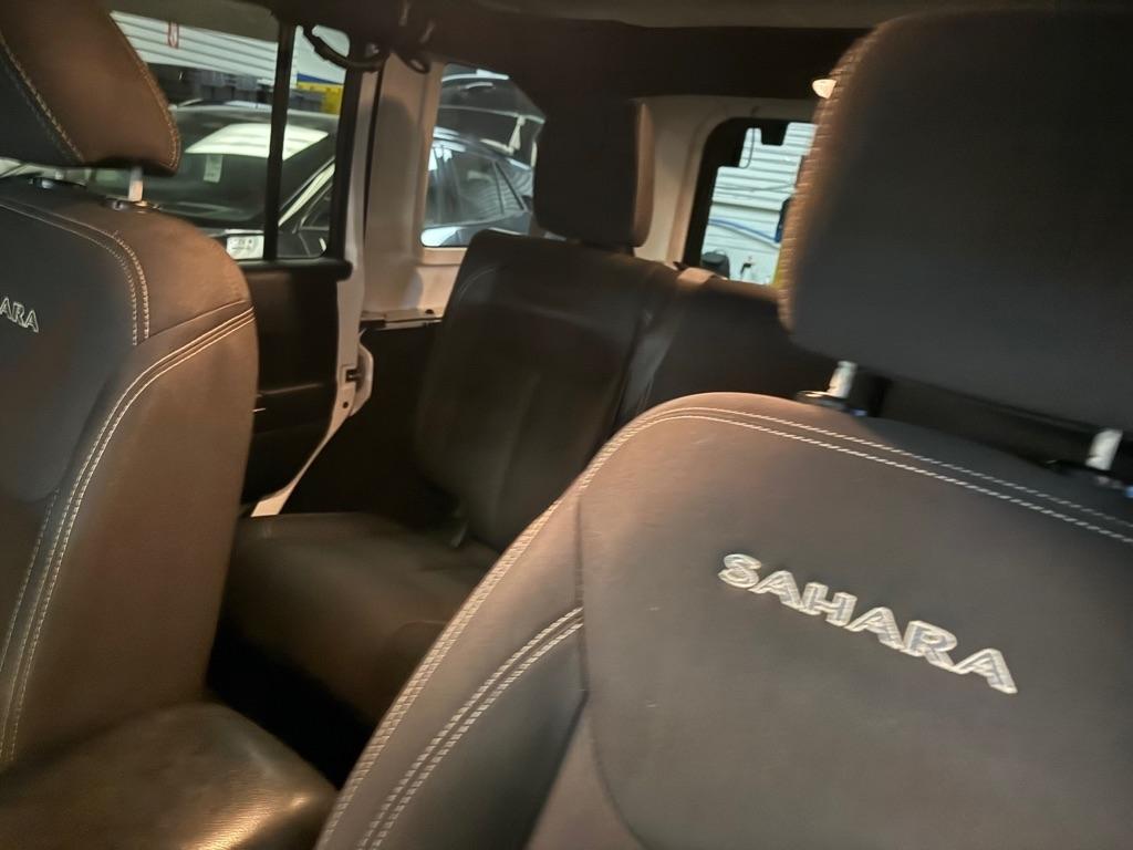 2018 Jeep Wrangler JK Unlimited Sahara - Photo 13