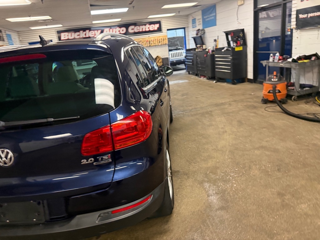 Volkswagen Tiguan SEL 4Motion 2015