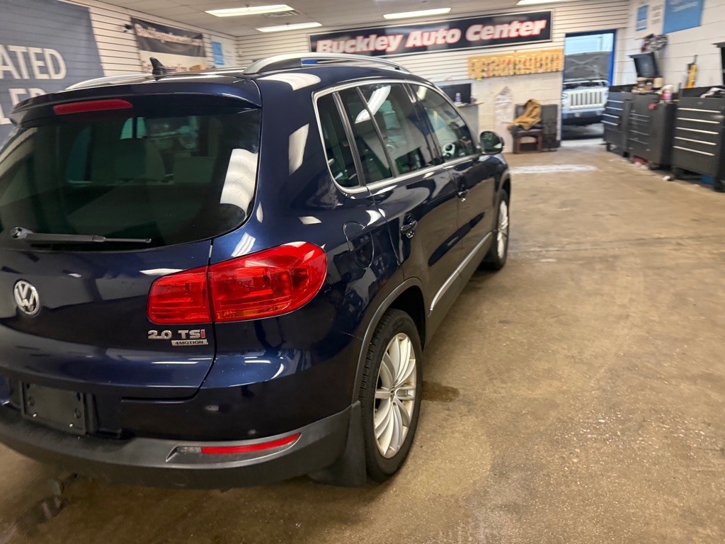 Volkswagen Tiguan SEL 4Motion 2015