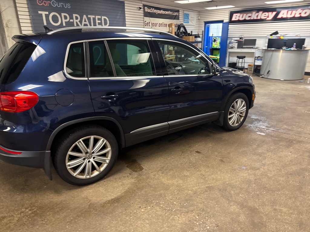 Volkswagen Tiguan SEL 4Motion 2015