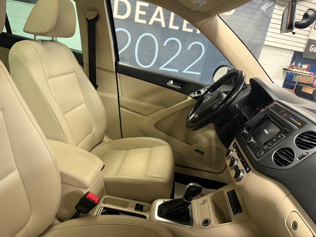 Volkswagen Tiguan SEL 4Motion 2015