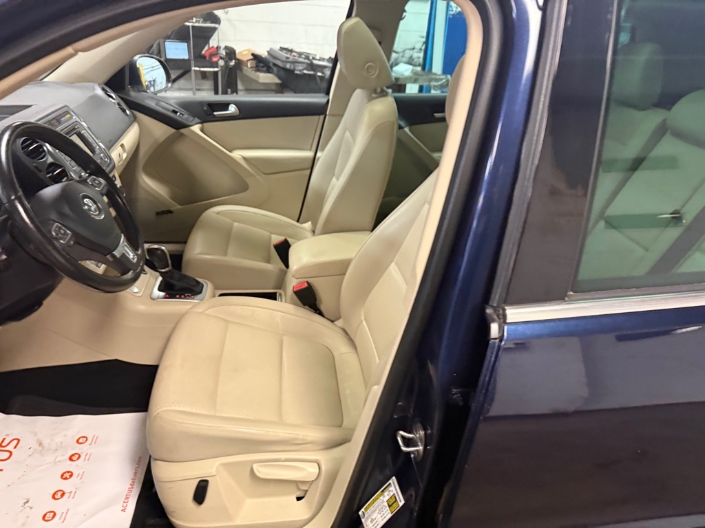 Volkswagen Tiguan SEL 4Motion 2015