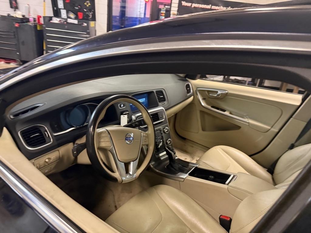 Volvo S60 2.5 Premier 4WD 2016