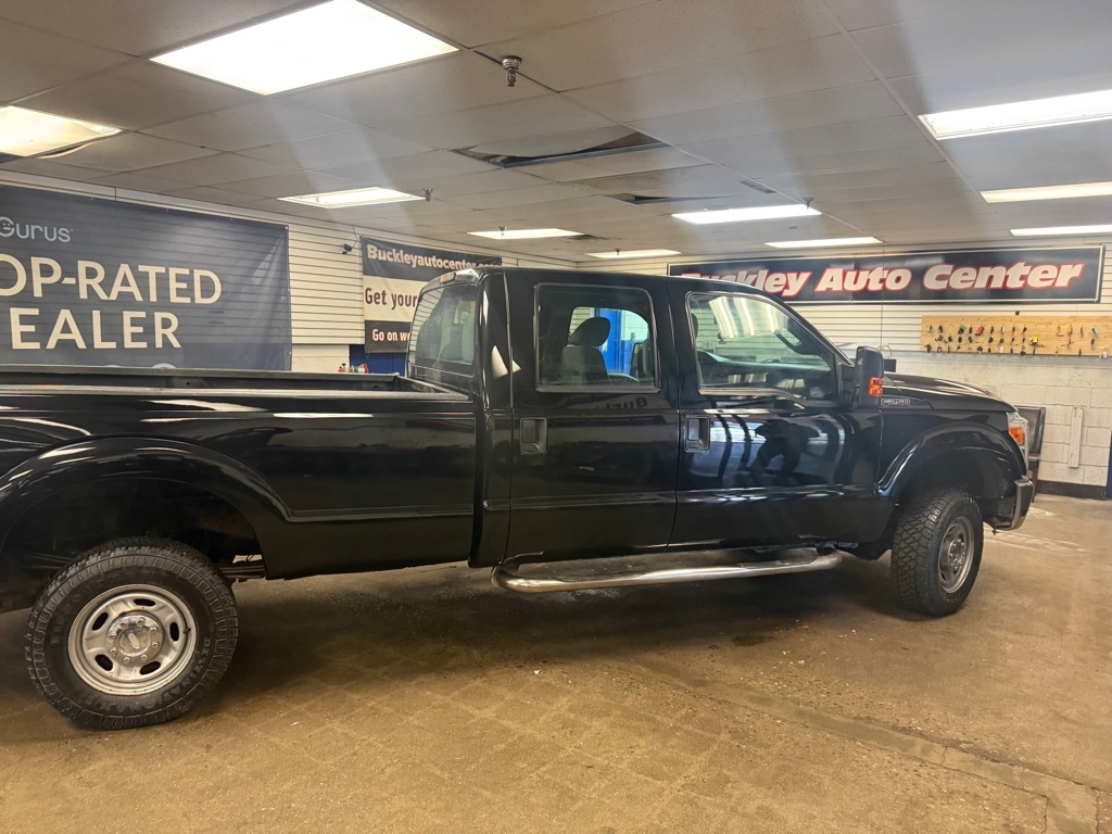 Ford F-250 SD Cabela Crew Cab Long Bed 4WD 2014