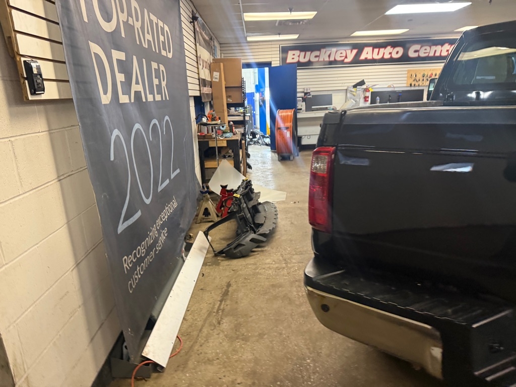 Ford F-250 SD Cabela Crew Cab Long Bed 4WD 2014