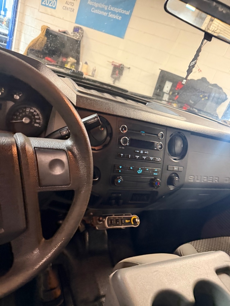 Ford F-250 SD Cabela Crew Cab Long Bed 4WD 2014