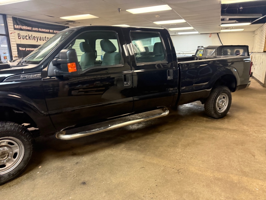 Ford F-250 SD Cabela Crew Cab Long Bed 4WD 2014