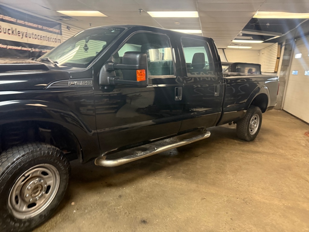 Ford F-250 SD Cabela Crew Cab Long Bed 4WD 2014