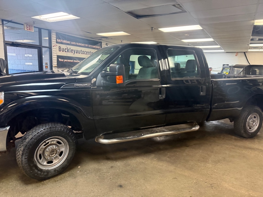 Ford F-250 SD Cabela Crew Cab Long Bed 4WD 2014