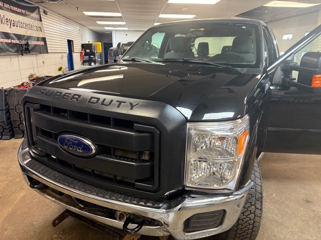 Ford F-250 SD Cabela Crew Cab Long Bed 4WD 2014