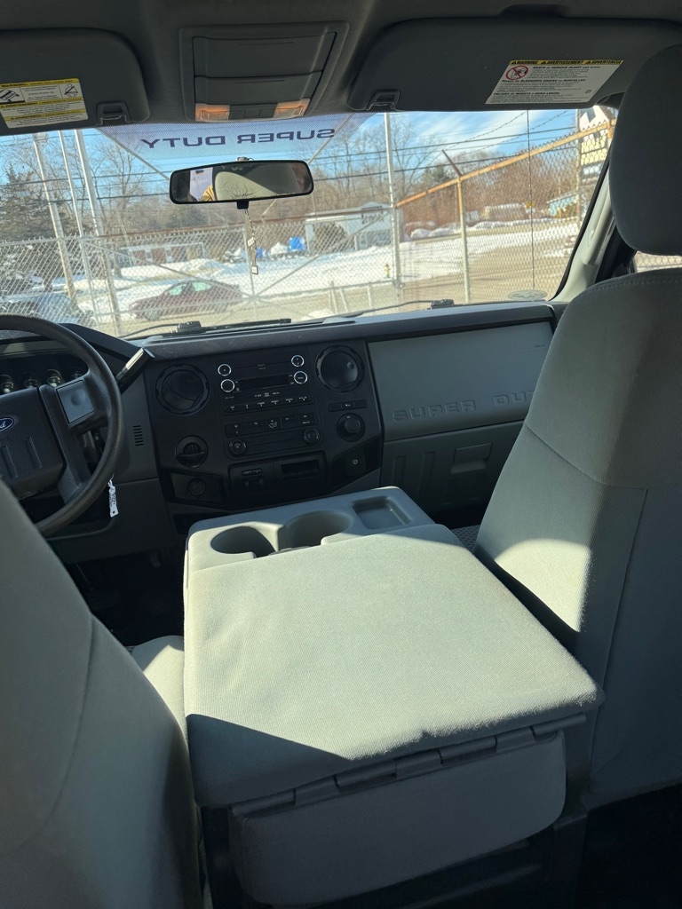 Ford F-250 SD Cabela Crew Cab Long Bed 4WD 2014