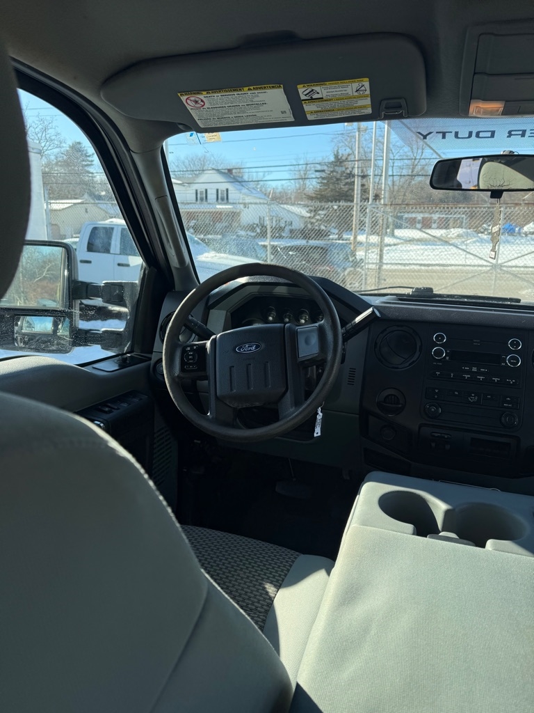 Ford F-250 SD Cabela Crew Cab Long Bed 4WD 2014