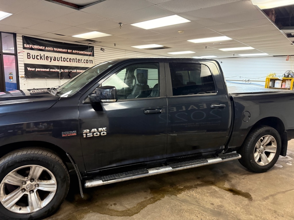 RAM 1500 Sport Crew Cab SWB 4WD 2013